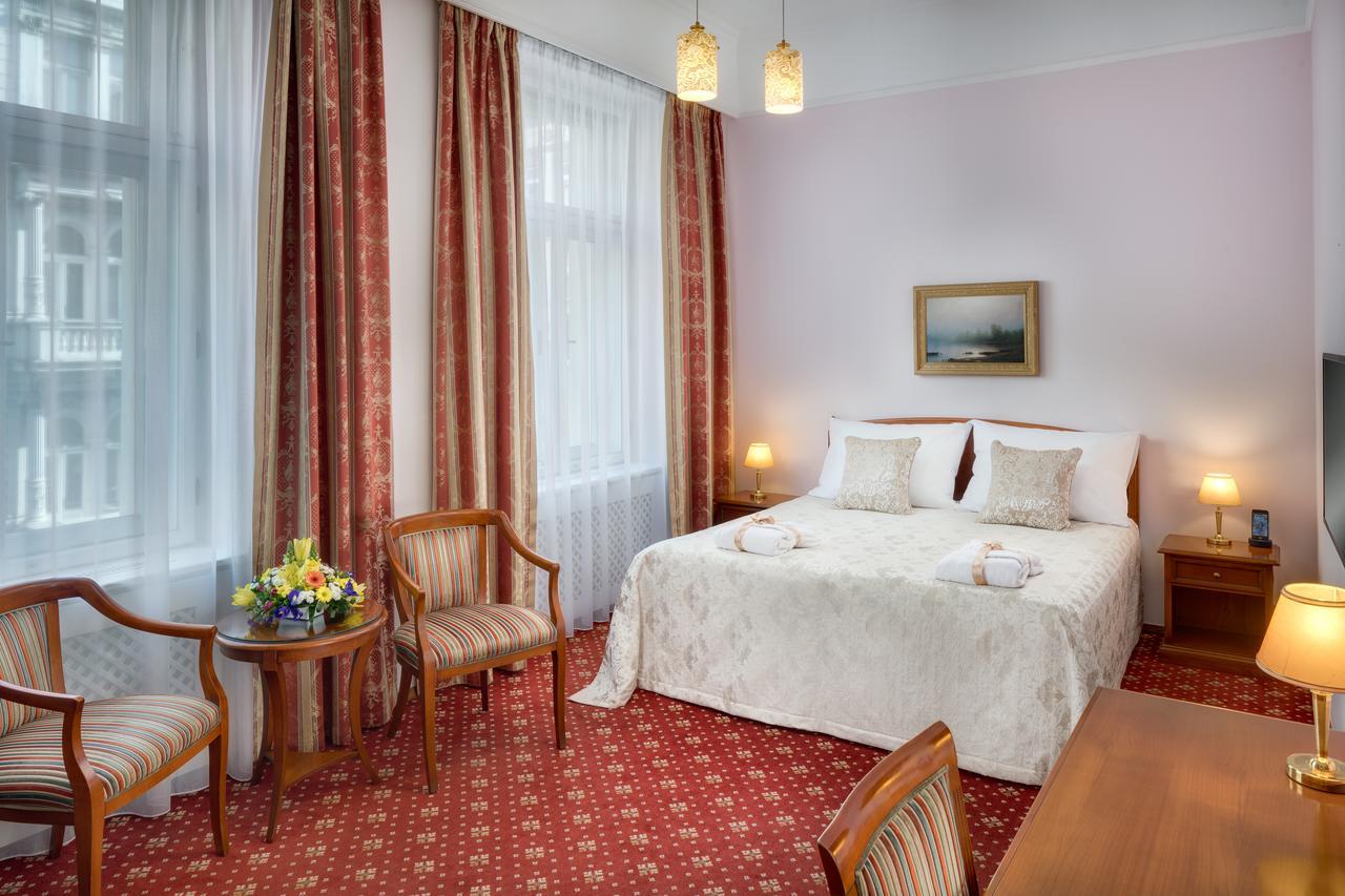 Boutique Seven Days 4* Praga